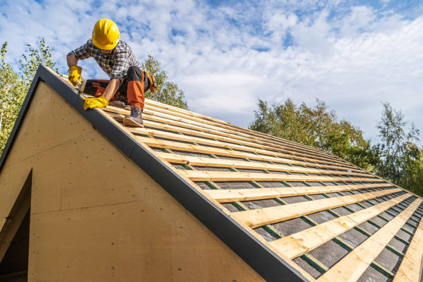 Best Commercial Roofing Services  in Clifton, TN
